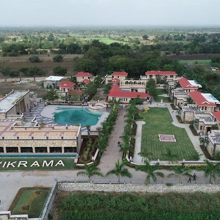 Vikrama Heritage Resort Pavagadh Halol Exterior foto