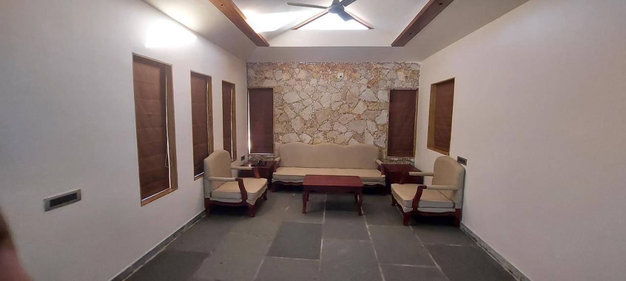 Vikrama Heritage Resort Pavagadh Halol Exterior foto