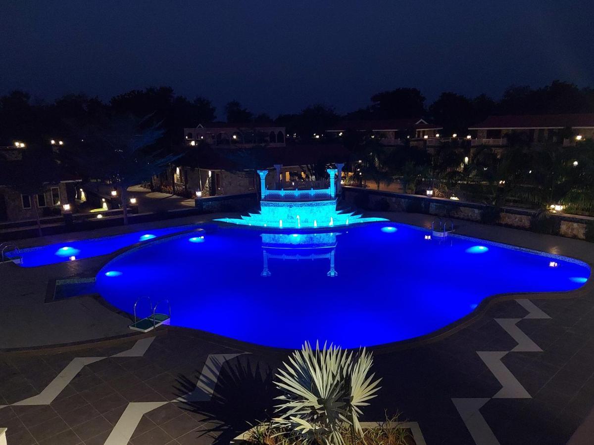 Vikrama Heritage Resort Pavagadh Halol Exterior foto