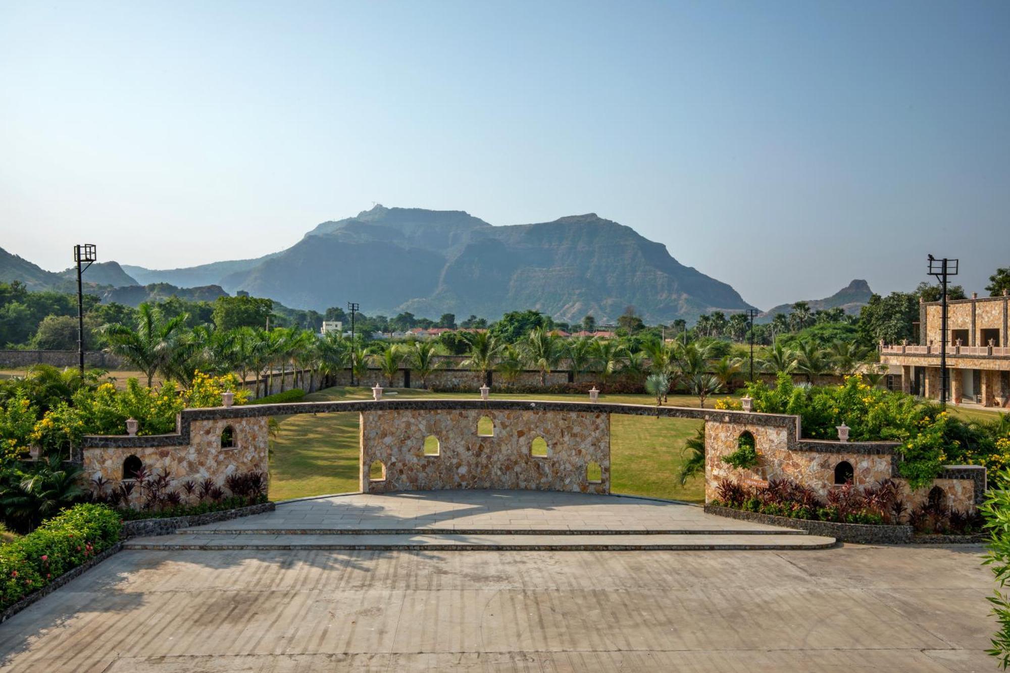 Vikrama Heritage Resort Pavagadh Halol Exterior foto